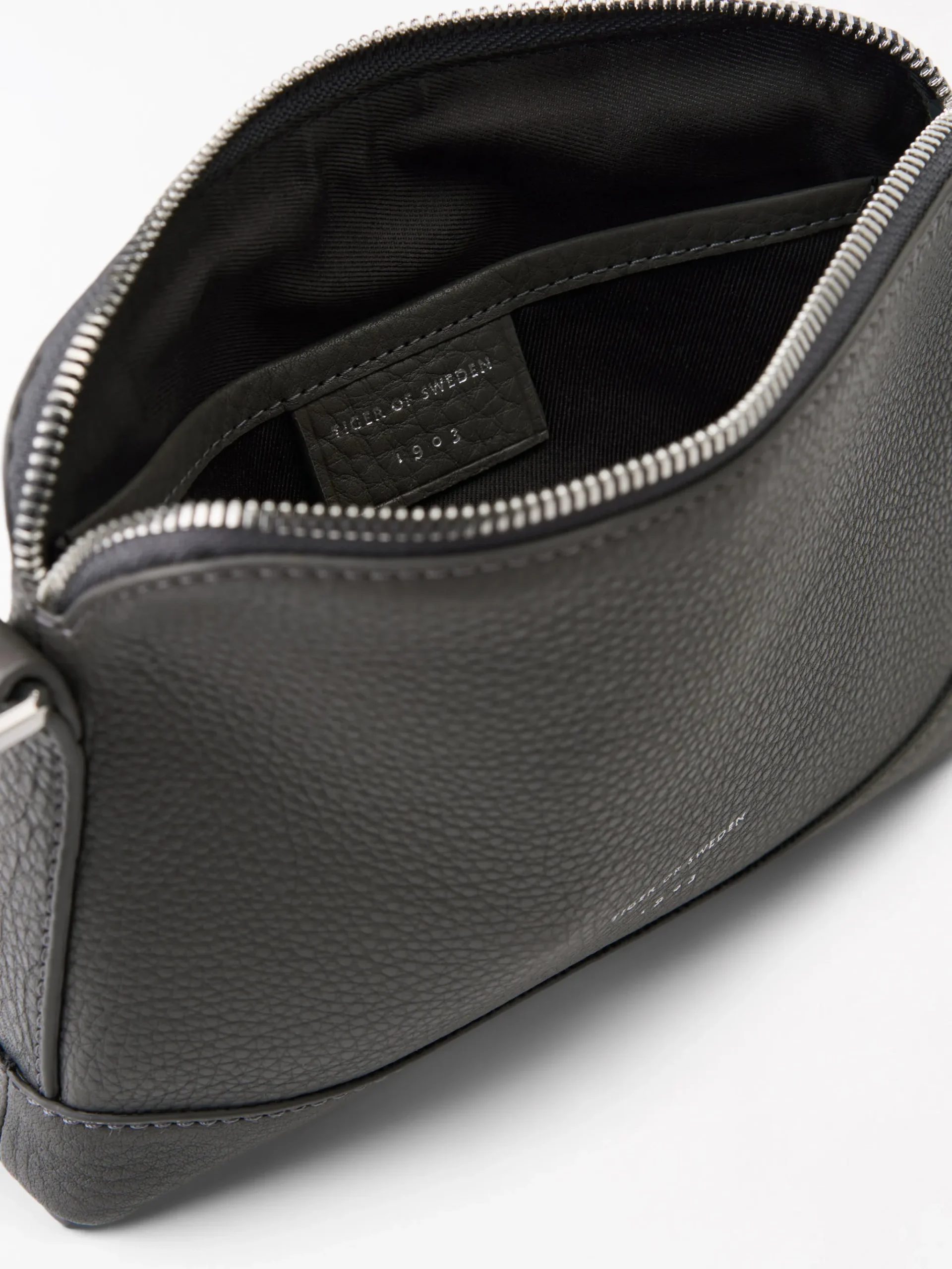 Diu Läderväska