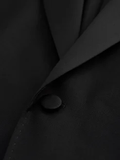 Justin Tux Kavaj