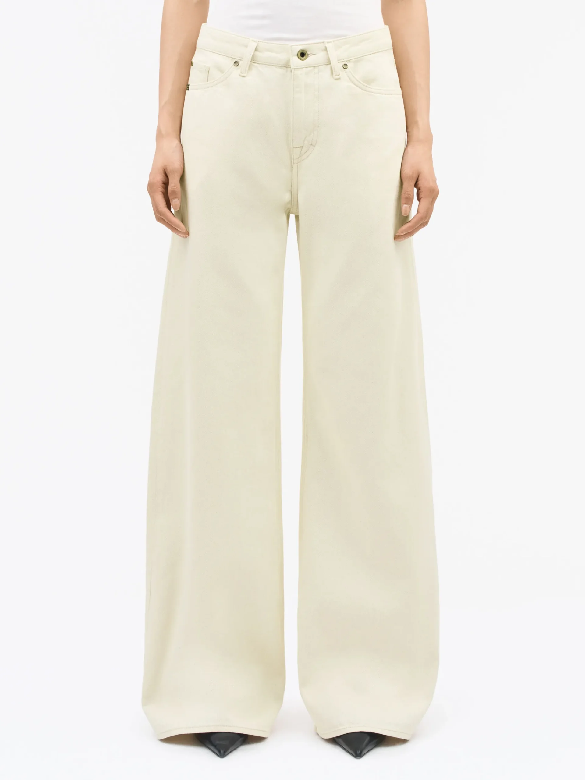 Kinne Loose Fit Jeans