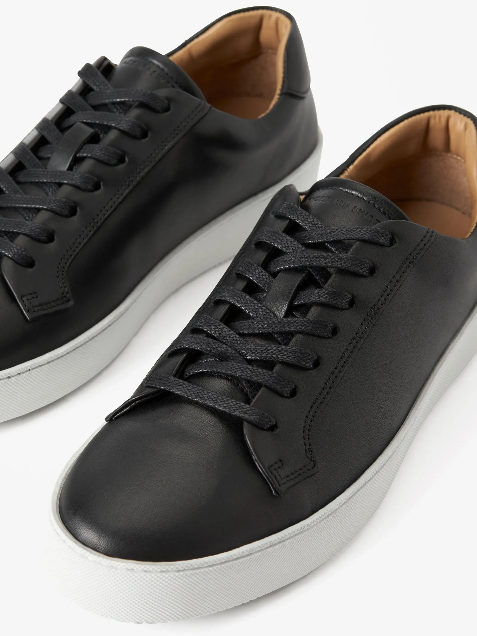 Salasi L Sneakers Läder