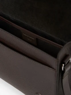 Sonti Crossbody Väska i Läder