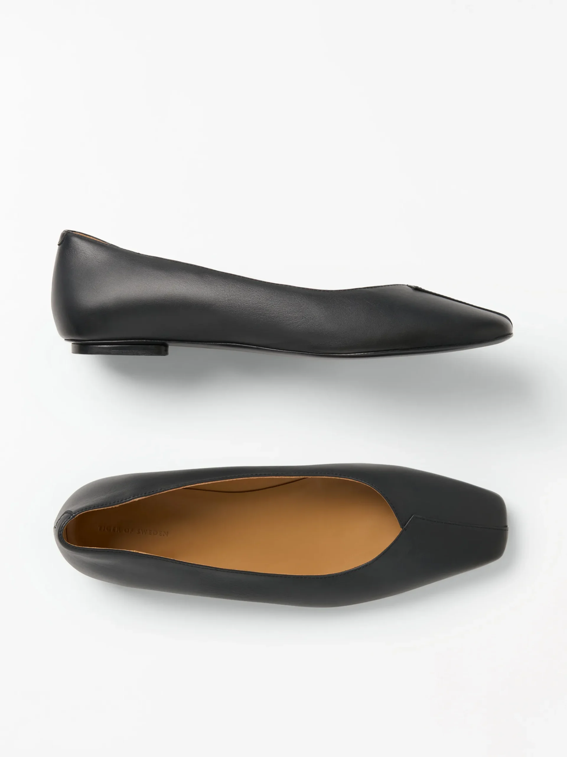 Tripo Chisel Toe Ballerina